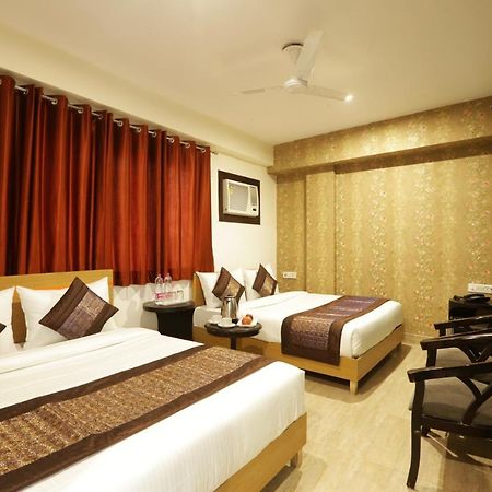 Hotel Ark Suites At Delhi Airport New Delhi Buitenkant foto