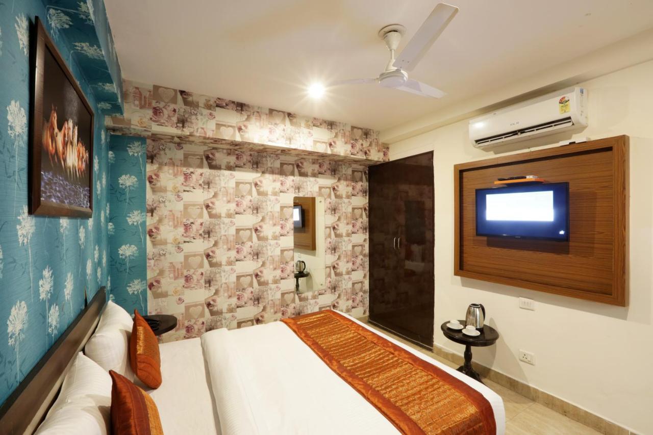 Hotel Ark Suites At Delhi Airport New Delhi Buitenkant foto