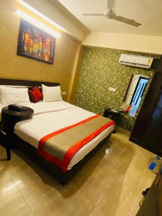 Hotel Ark Suites At Delhi Airport New Delhi Buitenkant foto