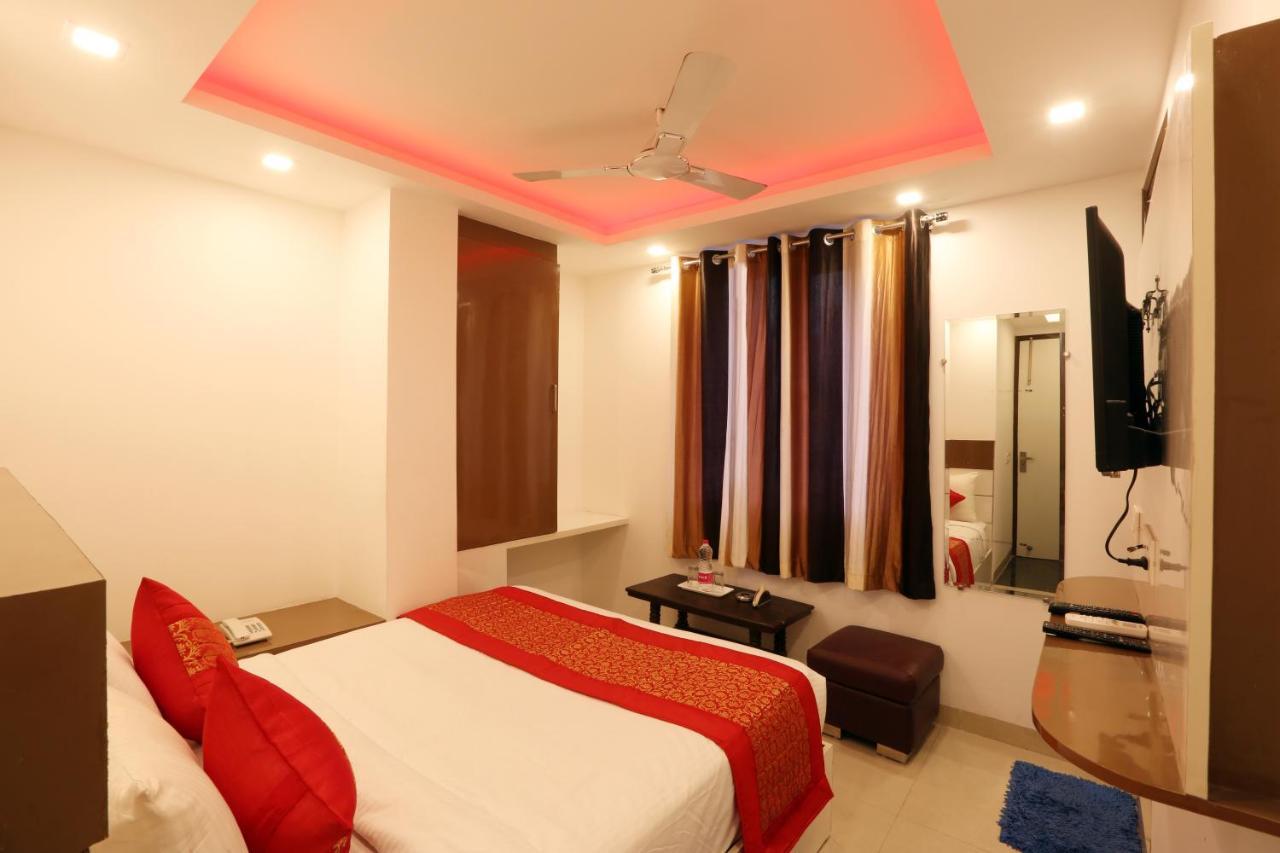 Hotel Ark Suites At Delhi Airport New Delhi Buitenkant foto