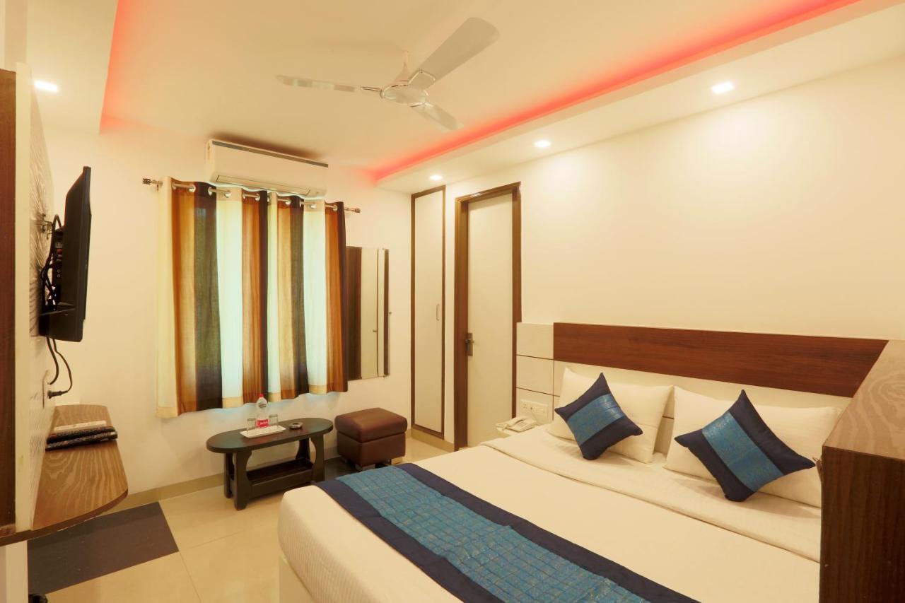 Hotel Ark Suites At Delhi Airport New Delhi Buitenkant foto